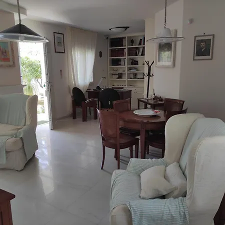 Villino Matilde קליארי